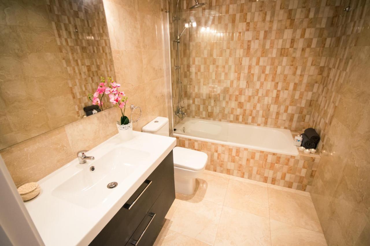 Holidays2Malaga Heredia 3 Bedroom Opposite Malaga Port Экстерьер фото